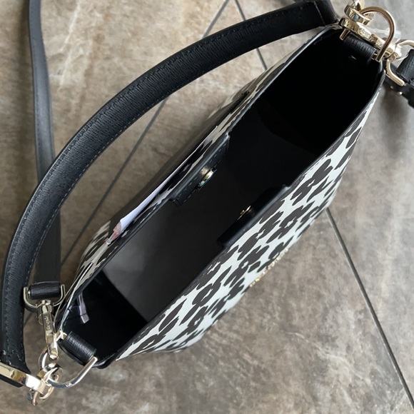 Kate Spade Darcy Small Bucket Crossbody - Picture 6 of 16